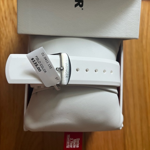 Wenger watch - Picture 2 of 3